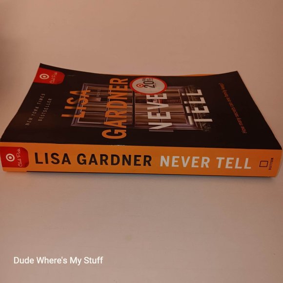 LISA GARDNER - NEVER TELL - PAPERBACK - 2019 EDITION - Picture 6 of 6
